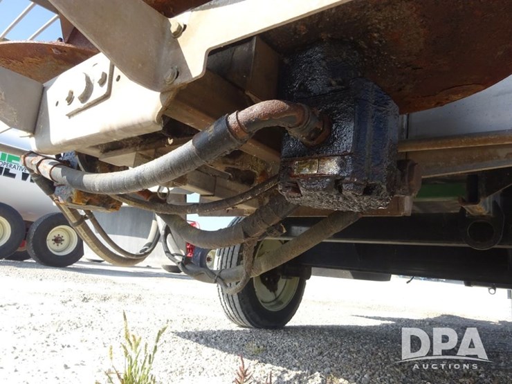 2020-john-deere-2020-image-30