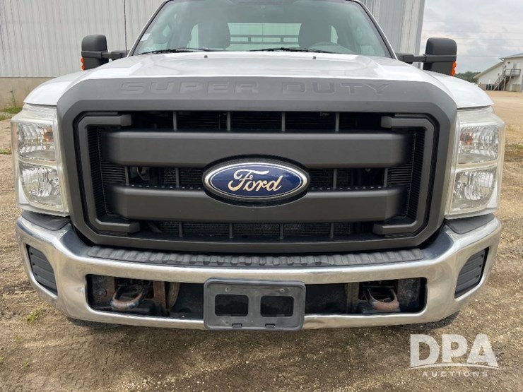 2012-ford-f350-image-22