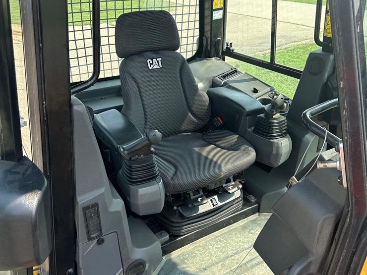 2022-caterpillar-d3-image-20