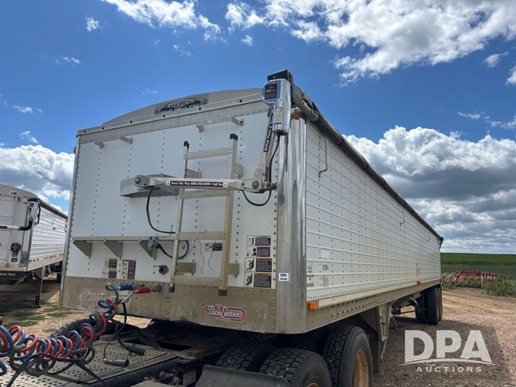 2001-wilson-grain-trailer-image-18