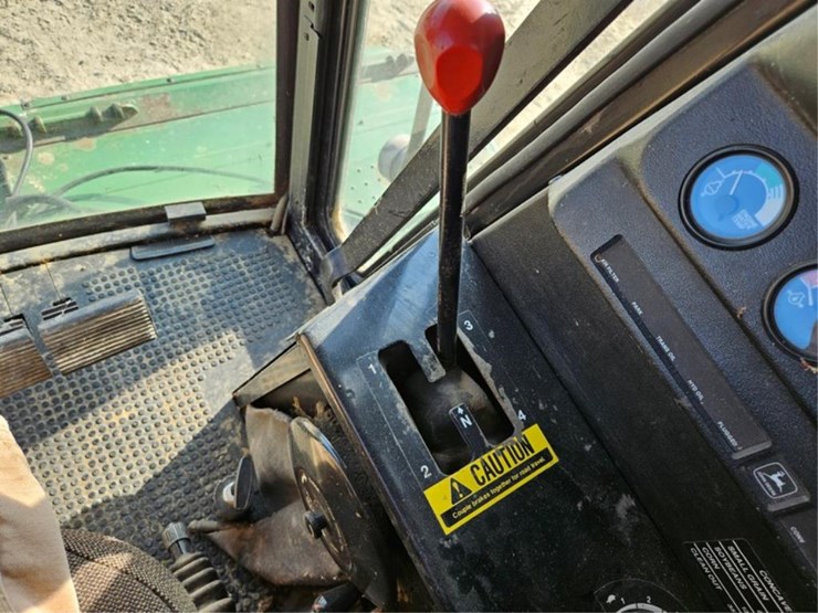 john-deere-7720-titan-ii-image-54
