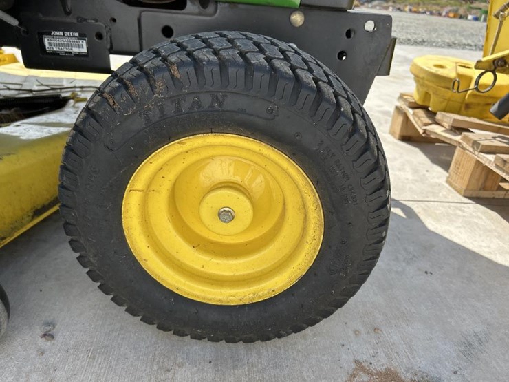 john-deere-425-image-37