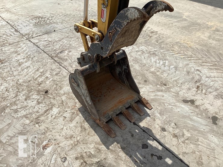 2022-kobelco-sk35sr-6e-image-11