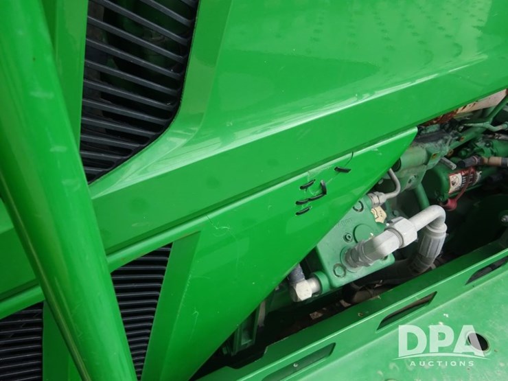 2019-john-deere-f4365-image-103