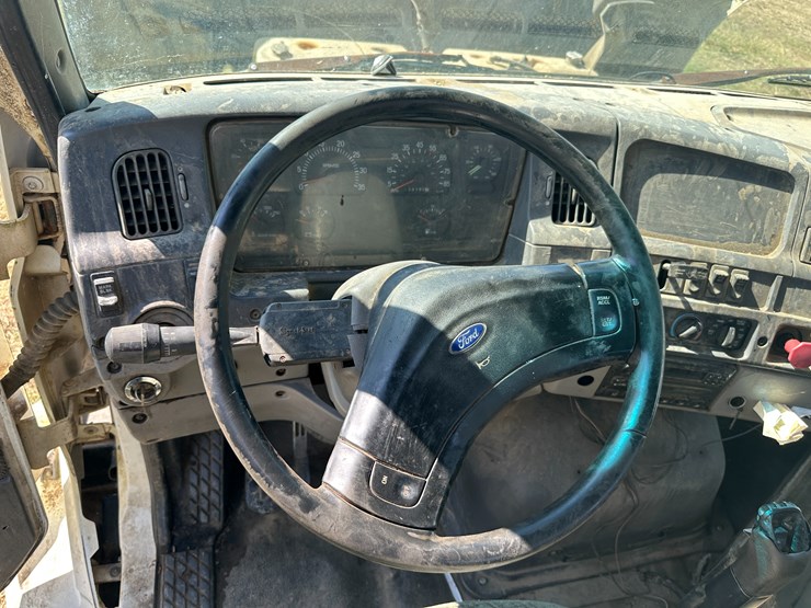 1998-ford-at9513-image-61