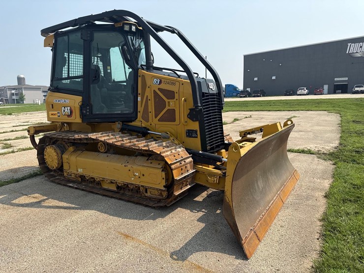2022-caterpillar-d3-image-7