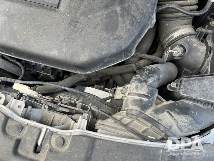 2015-ford-escape-se-image-57