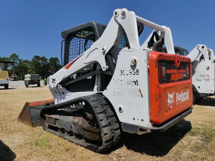 2019-bobcat-t590-image-4