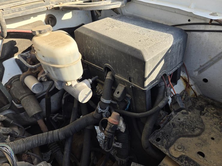 2012-chevrolet-silverado-2500-image-40