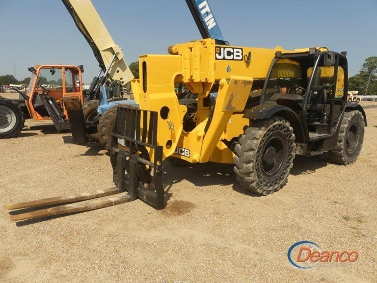 2017-jcb-510-56-image-13