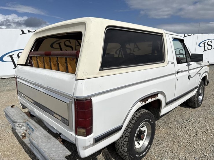 1980-ford-bronco-image-24