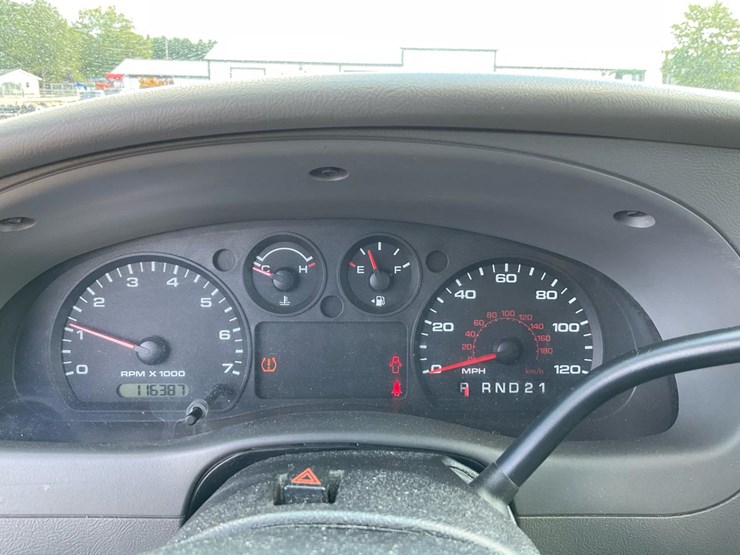 2011-ford-ranger-image-74