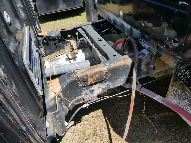 2017-ford-f450-xl-image-8