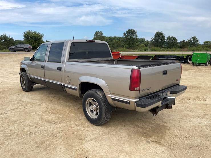 1999-gmc-2500-image-7