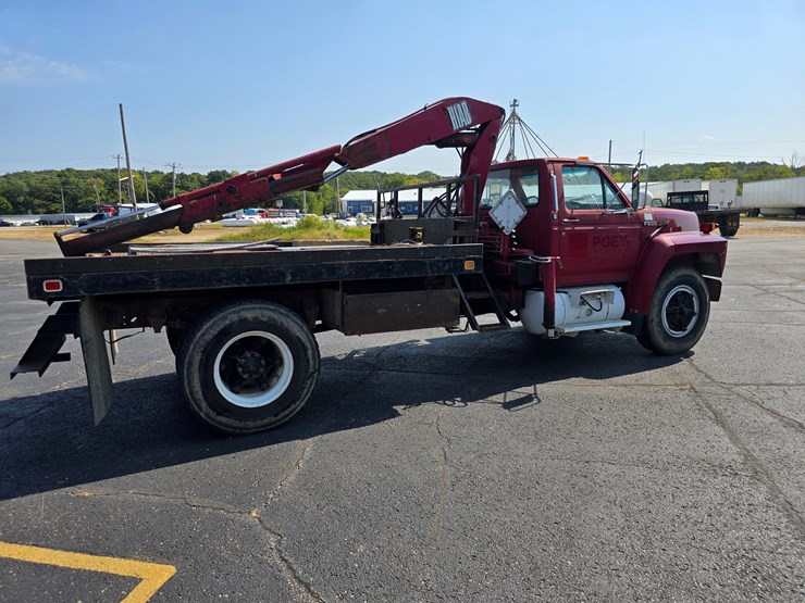 1990-ford-f800-image-23