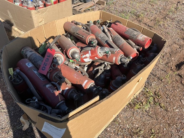 #1620-•-fire-extinguishers-image-2