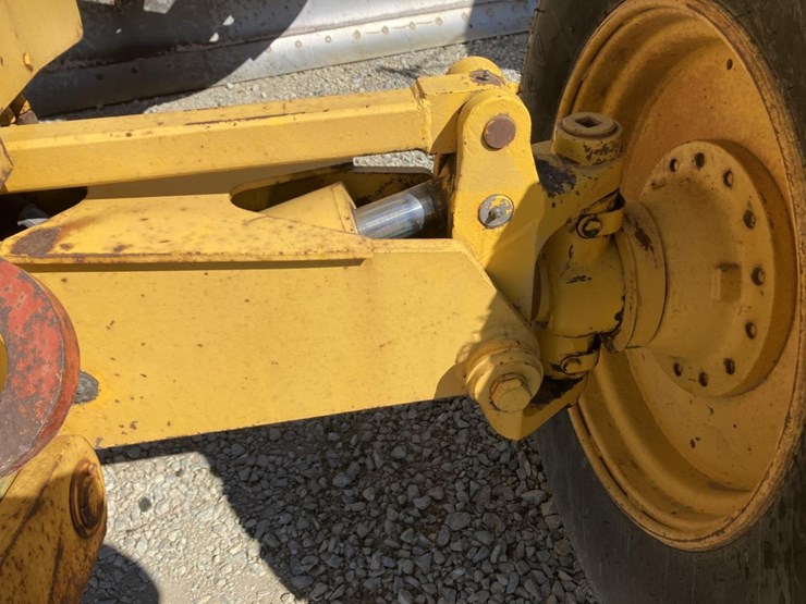 deere-670-image-14