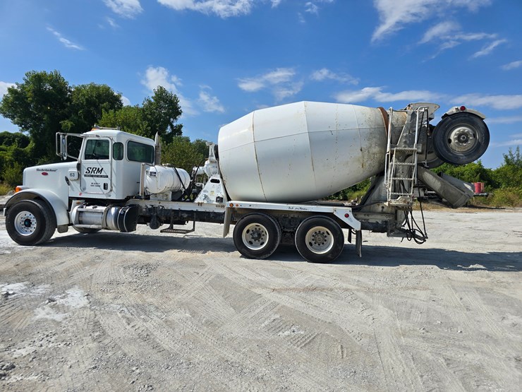 2014-peterbilt-365-image-12
