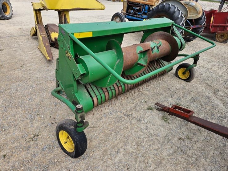 john-deere-7-image-7