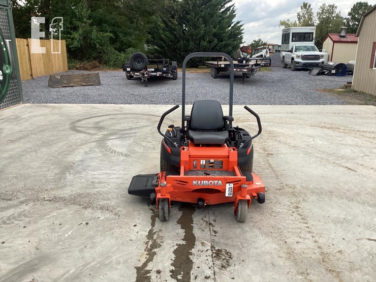 2018-kubota-z122e-image-10
