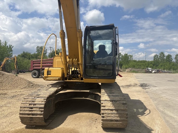 2006-deere-160c-lc-image-6
