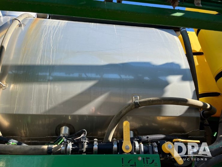 2019-john-deere-r4045-image-64