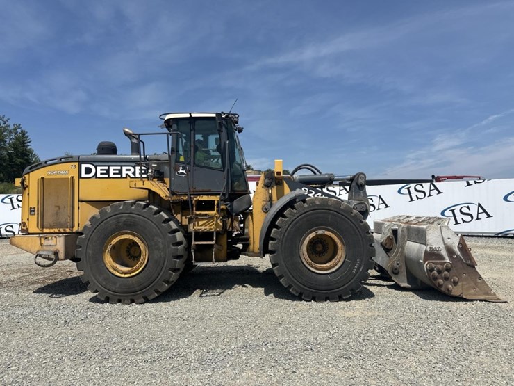 2014-deere-824k-image-6
