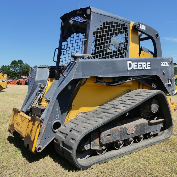 DEERE 333E