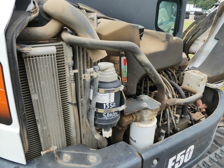 2018-bobcat-e50-image-13