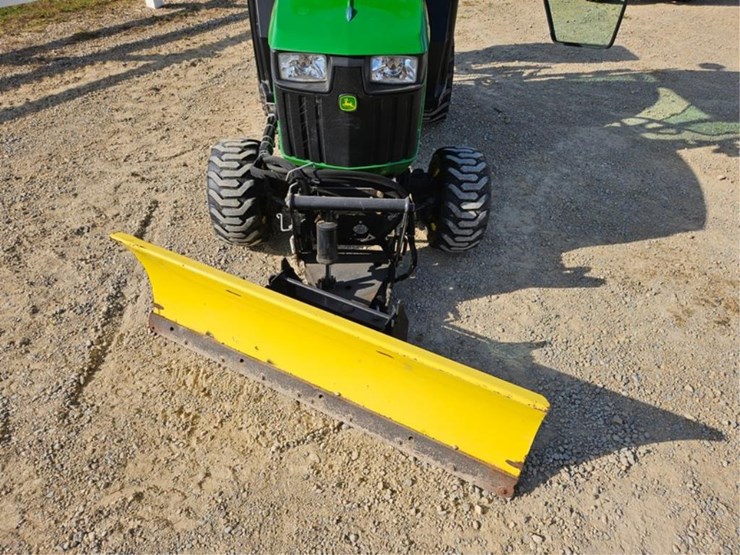 john-deere-1025r-image-12