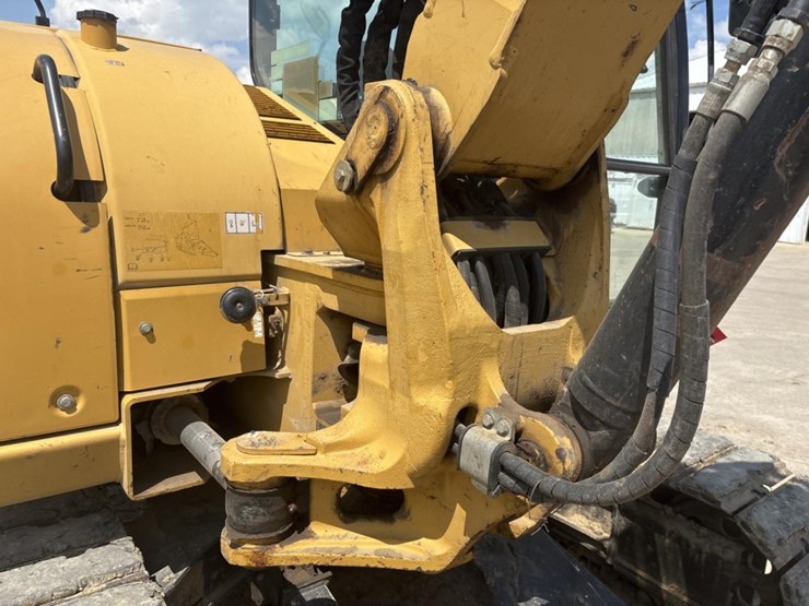 2013-caterpillar-308e2-cr-image-39