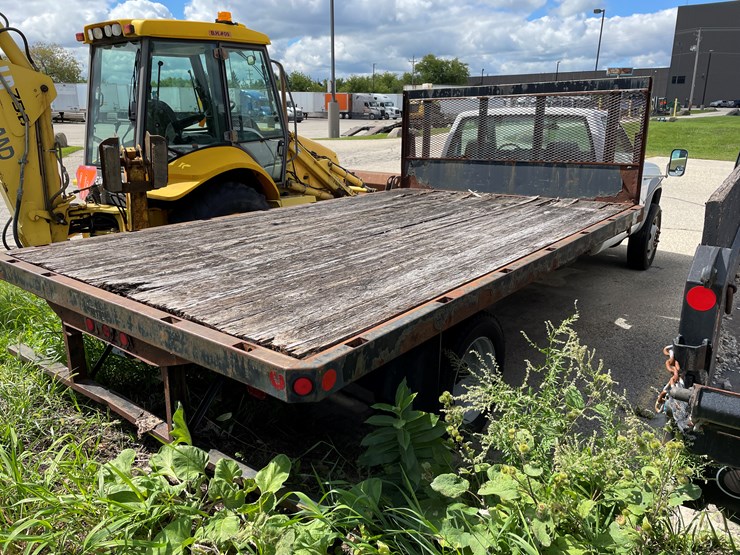 2002-utility-flatbed-image-4