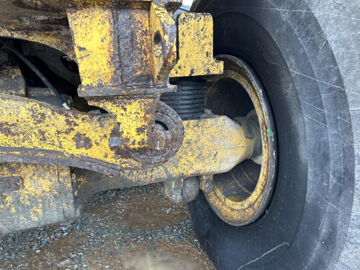 2014-deere-460e-image-16