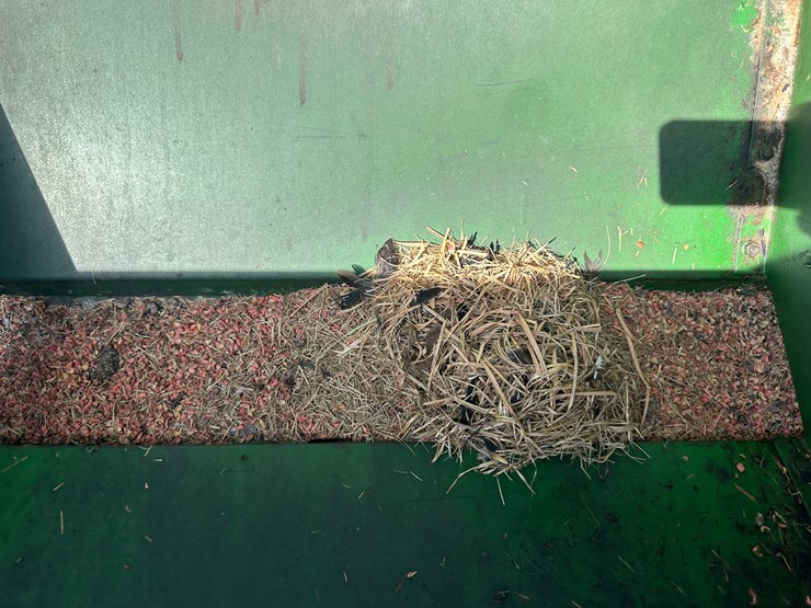 john-deere-750-image-51