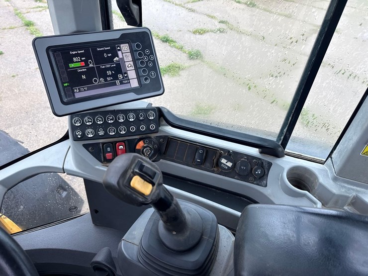 2016-caterpillar-938m-image-20