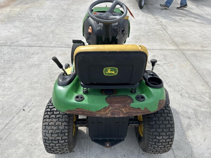 john-deere-l100-image-4