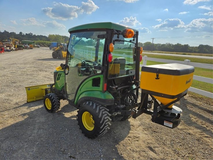 john-deere-1025r-image-3