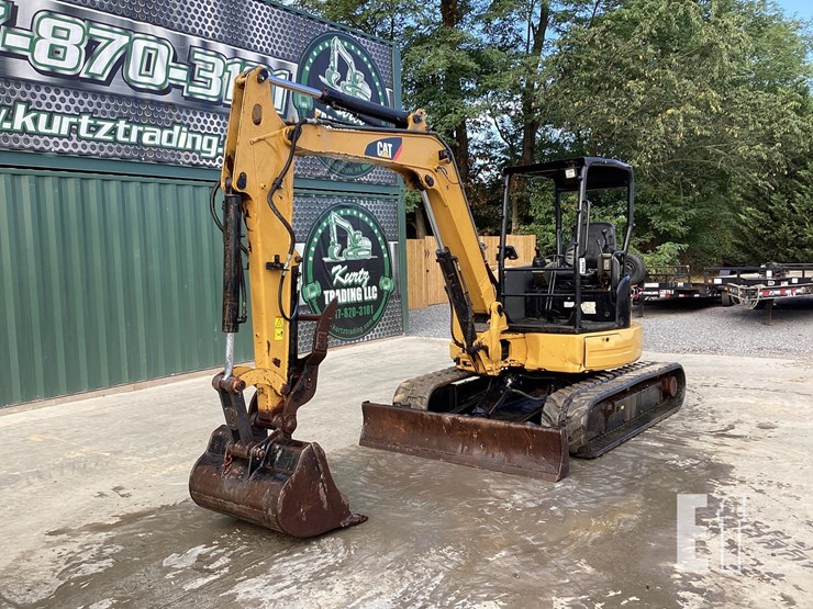 2015-caterpillar-305.5e2-cr-image-8