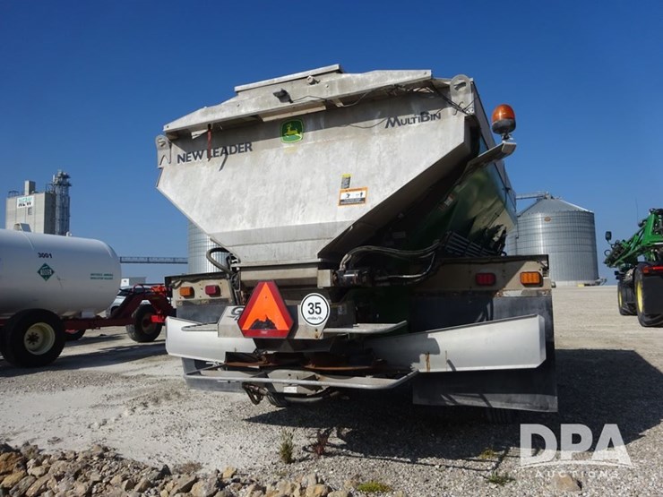 2020-john-deere-2020-image-16