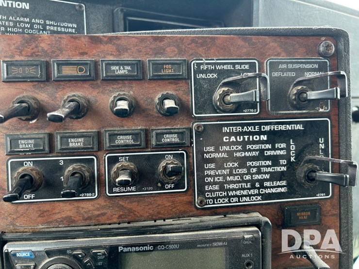 1999-kenworth-t600-image-49
