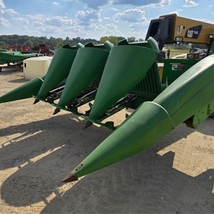 JOHN DEERE 494