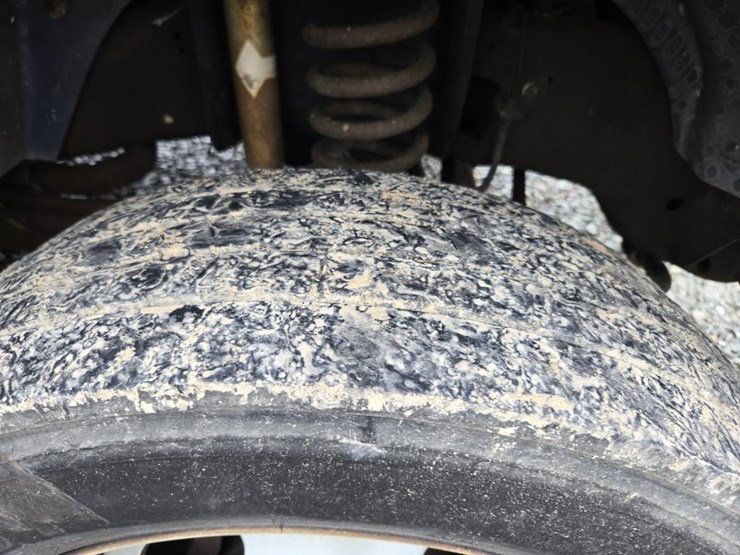 2008-ford-f550-image-60