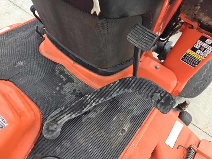 kubota-bx2230d-image-38