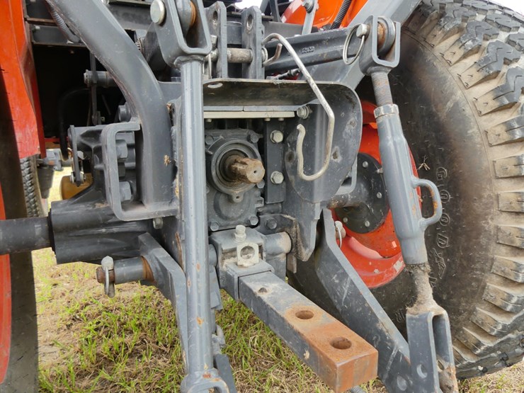 2014-kubota-b2320-image-6