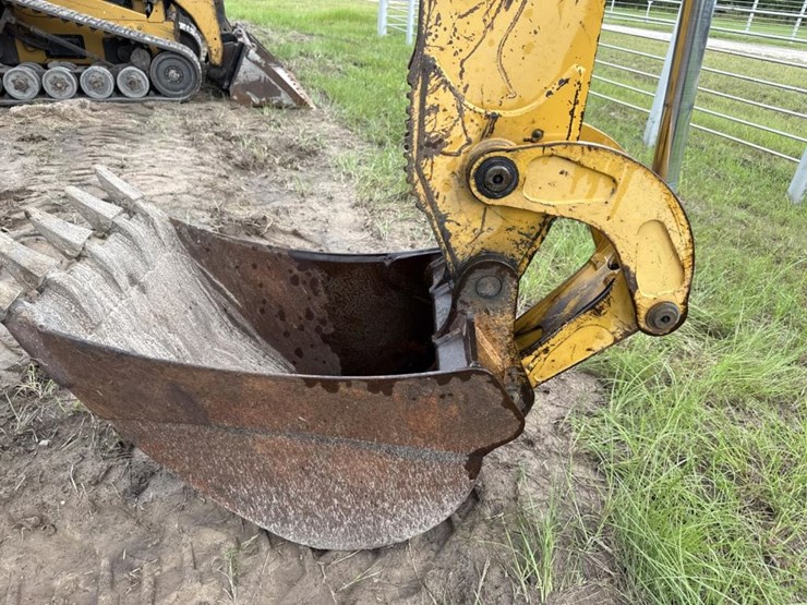 1998-deere-310se-image-35