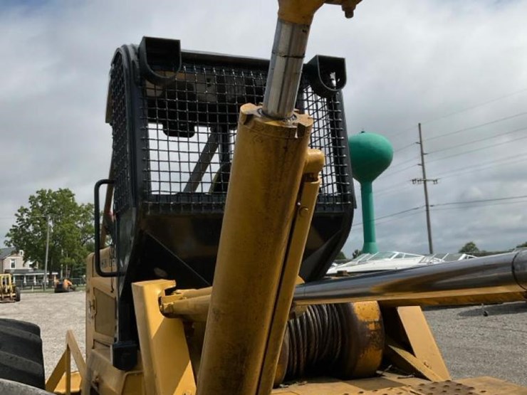 1985-deere-648d-image-34