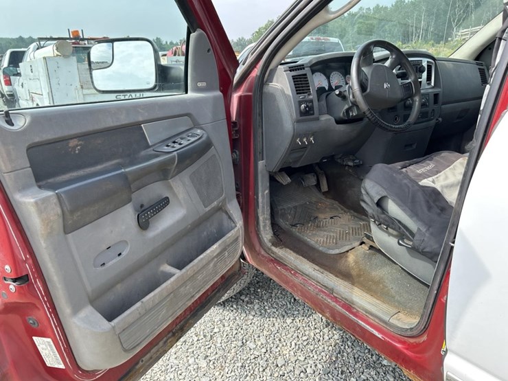 2008-dodge-3500-image-58