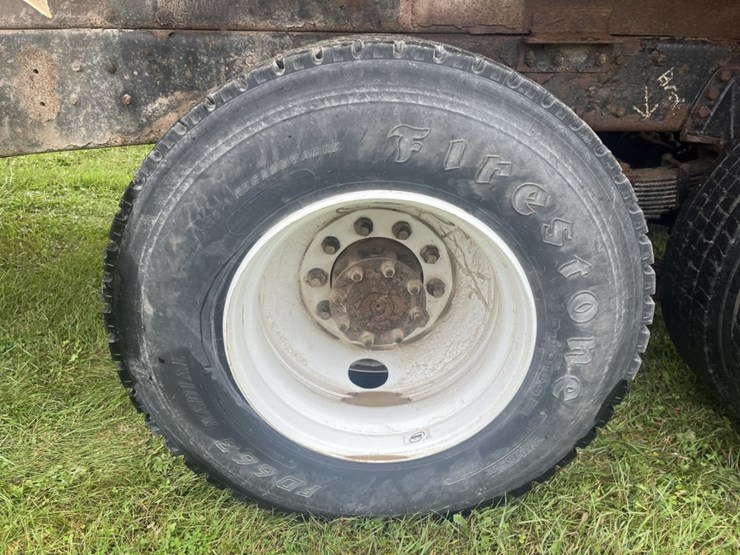 1993-ford-l9000-image-104