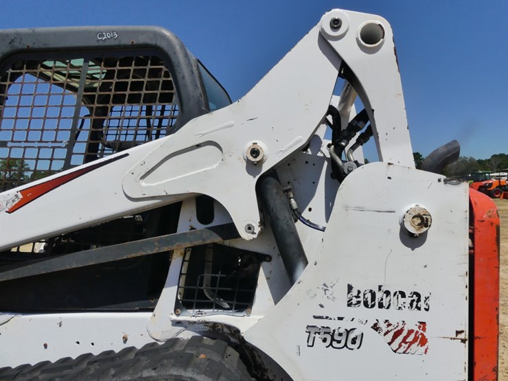 2018-bobcat-t590-image-7
