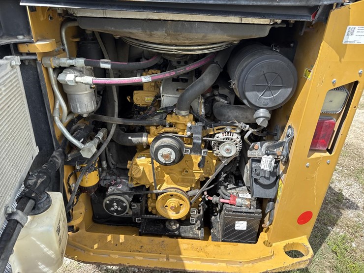 caterpillar-299d3-image-40